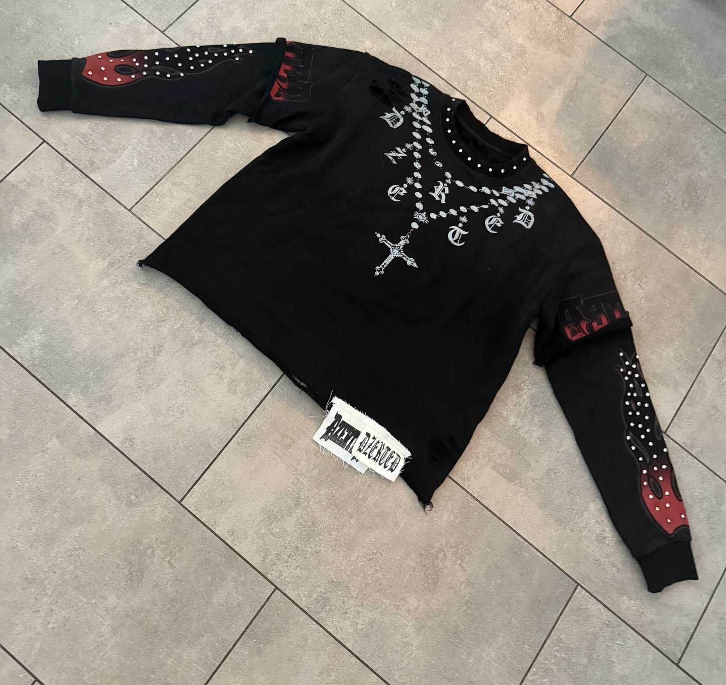 CHAINED LONG SLEEVE